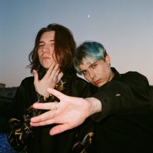 收聽EX BLOND的MANDY歌詞歌曲