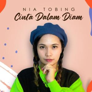 Nia Tobing的专辑Cinta Dalam Diam