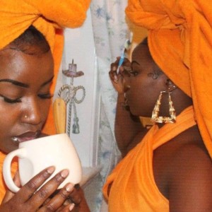 ดาวน์โหลดและฟังเพลง Herbal Tea พร้อมเนื้อเพลงจาก Misha B