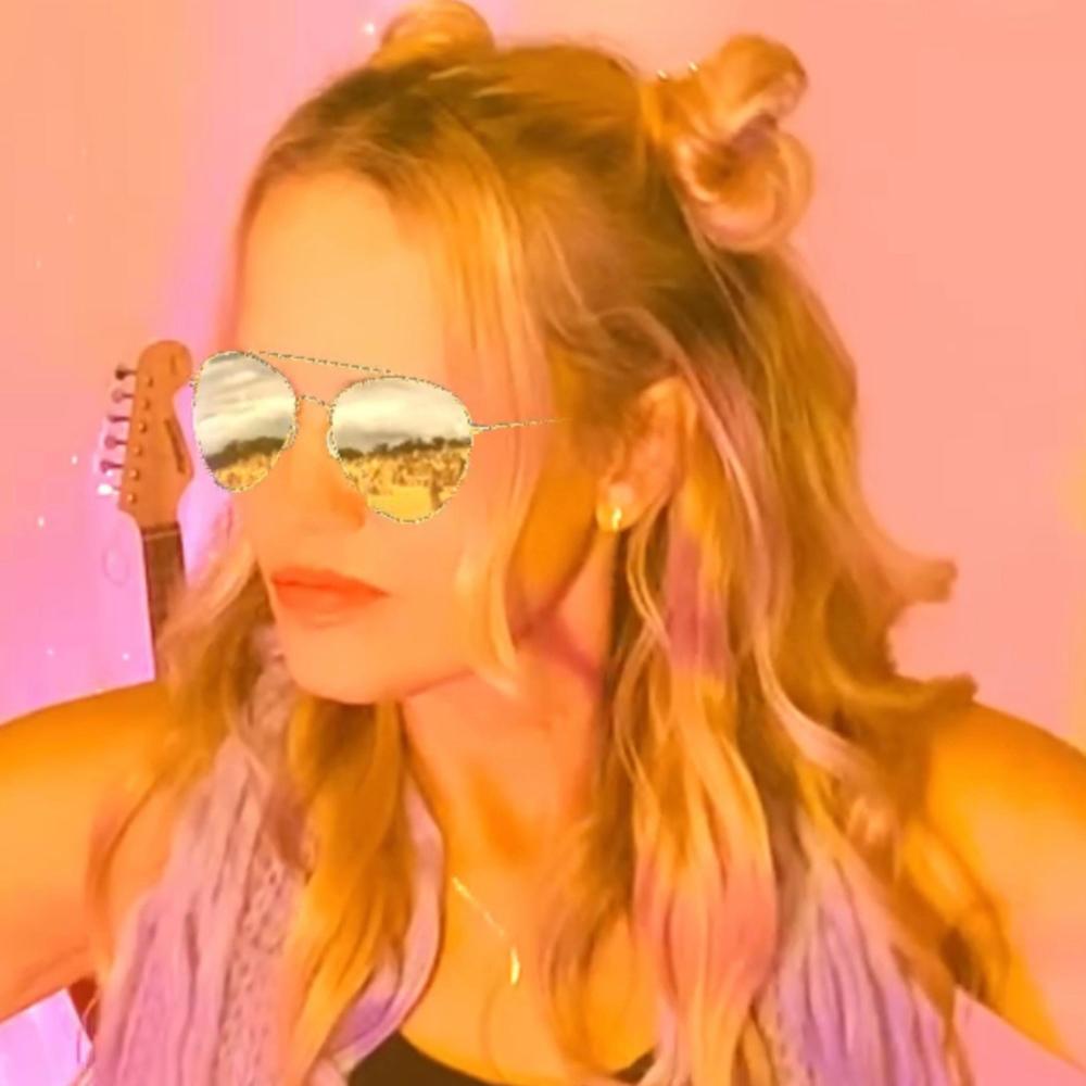 That Girl Is Trouble (feat. Hey Solo)