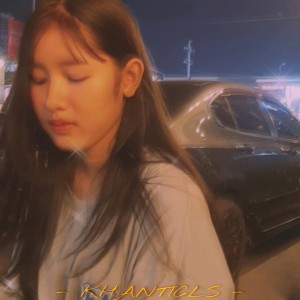 收听Khanticls的รักมากกว่า歌词歌曲
