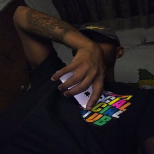 Dengarkan batman (Explicit) lagu dari NegoBounce dengan lirik