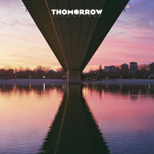 ดาวน์โหลดและฟังเพลง Long Walk To Freedom (Chill Reprise) พร้อมเนื้อเพลงจาก Thomorrow