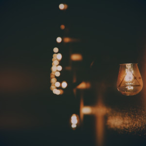 Dengarkan lagu Take a Break (Acoustic Version) nyanyian Andy is Typing dengan lirik