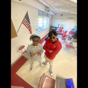 收聽DAN GOT RACKZ的Double up (Explicit)歌詞歌曲