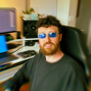 Dengarkan lagu UNALIVE nyanyian Phil Good dengan lirik