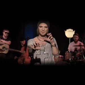 ดาวน์โหลดและฟังเพลง Dobrze, że jesteś พร้อมเนื้อเพลงจาก Video