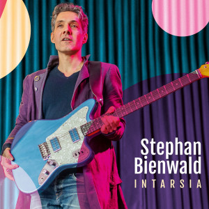 ดาวน์โหลดและฟังเพลง Studying the Rain พร้อมเนื้อเพลงจาก Stephan Bienwald