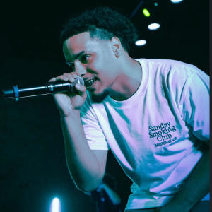870glizzy的專輯Who cares (Explicit)