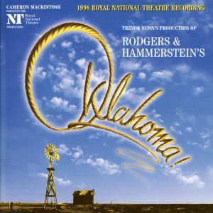 ดาวน์โหลดและฟังเพลง Oklahoma พร้อมเนื้อเพลงจาก Hugh Jackman