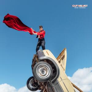 Mike Taveira的專輯Cut Velvet (Explicit)