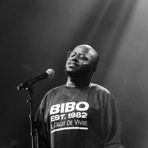 收聽Bibo的si paniqué (feat. Malone, Kaiman Lanimal, Skullo & Sitou Koudadjé|Explicit)歌詞歌曲