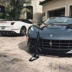 Listen to mtg carro bixo importado (Explicit) song with lyrics from DJ LC PROOD 031
