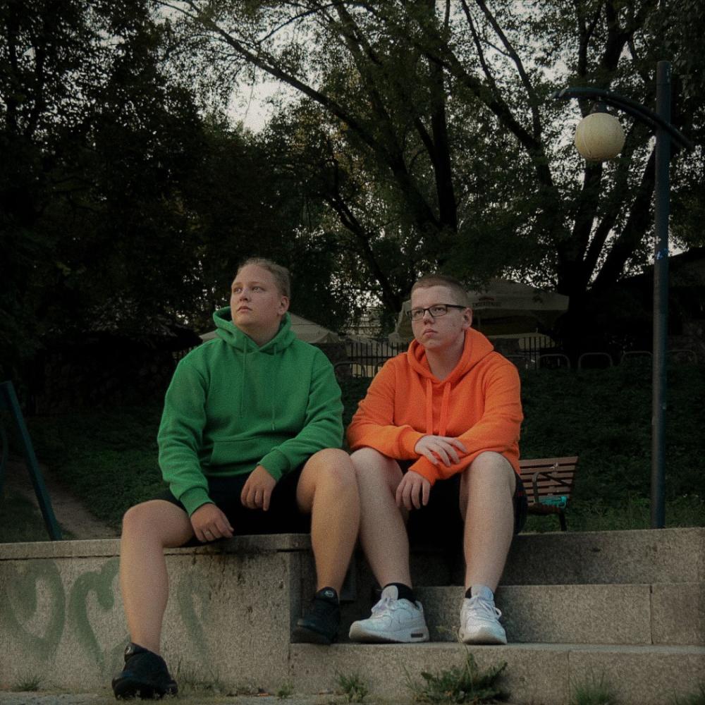 MILIONY MONET (feat. Mattt) (Explicit)