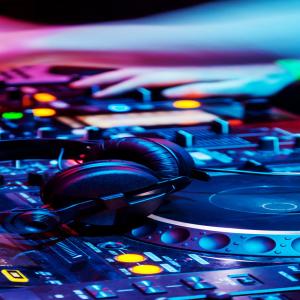 default playlist img
