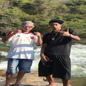 收聽DEEJAY GB的TRAUMAS E TRAUMAS (feat. MC Neguin NF, Mc Jonem & Dj vitin mv)歌詞歌曲