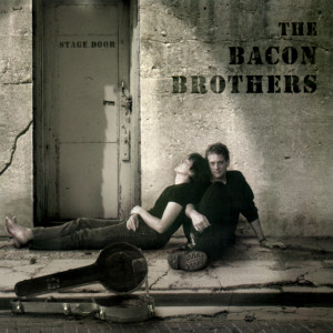 收聽The Bacon Brothers的Can't Complain歌詞歌曲