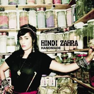 收聽Hindi Zahra的Kiss & Thrills (Remastered Version)歌詞歌曲