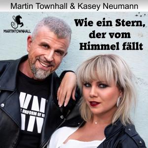 Listen to Wie ein Stern, der vom Himmel fällt song with lyrics from Martin Townhall