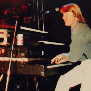 default playlist img