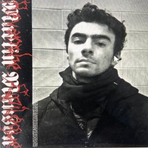 收聽Martin Manson的Hidden Hills (Explicit)歌詞歌曲