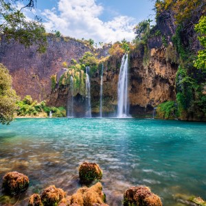 ดาวน์โหลดและฟังเพลง Horizontes Infinitos พร้อมเนื้อเพลงจาก Sonido FX Pro