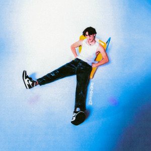 ดาวน์โหลดและฟังเพลง Daydream พร้อมเนื้อเพลงจาก Johnny Orlando