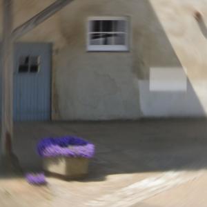 ดาวน์โหลดและฟังเพลง vertigo (Explicit) พร้อมเนื้อเพลงจาก Andr3w J0hn