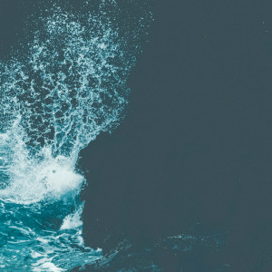 收聽Coastal Sounds的Colic Relief Water Music歌詞歌曲