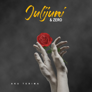 ดาวน์โหลดและฟังเพลง Aku Terima พร้อมเนื้อเพลงจาก Julijuni