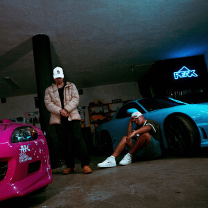 default playlist img