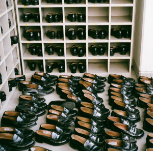 收聽yonige的Kenzen Na Asa歌詞歌曲