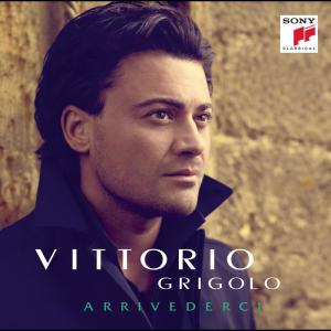 ดาวน์โหลดและฟังเพลง Arrivederci Roma พร้อมเนื้อเพลงจาก Vittorio Grigolo
