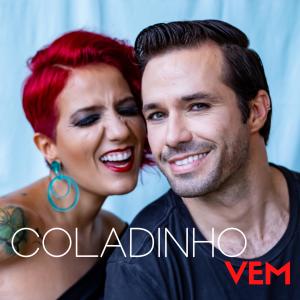 ดาวน์โหลดและฟังเพลง Coladinho Vem พร้อมเนื้อเพลงจาก Brina Costa