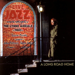 收聽Lynne Arriale Trio的I Wished on the Moon歌詞歌曲