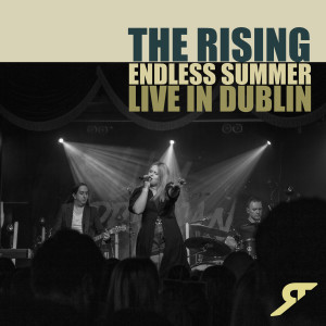 The Night Hearts的專輯Endless Summer (Live In Dublin) (Explicit)