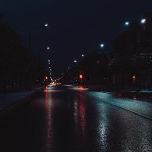 收聽Yung Melz的11:00 y pico (Explicit)歌詞歌曲