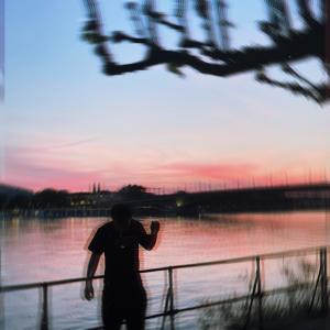 收聽rae sevis的AUFENTHALT (Explicit)歌詞歌曲