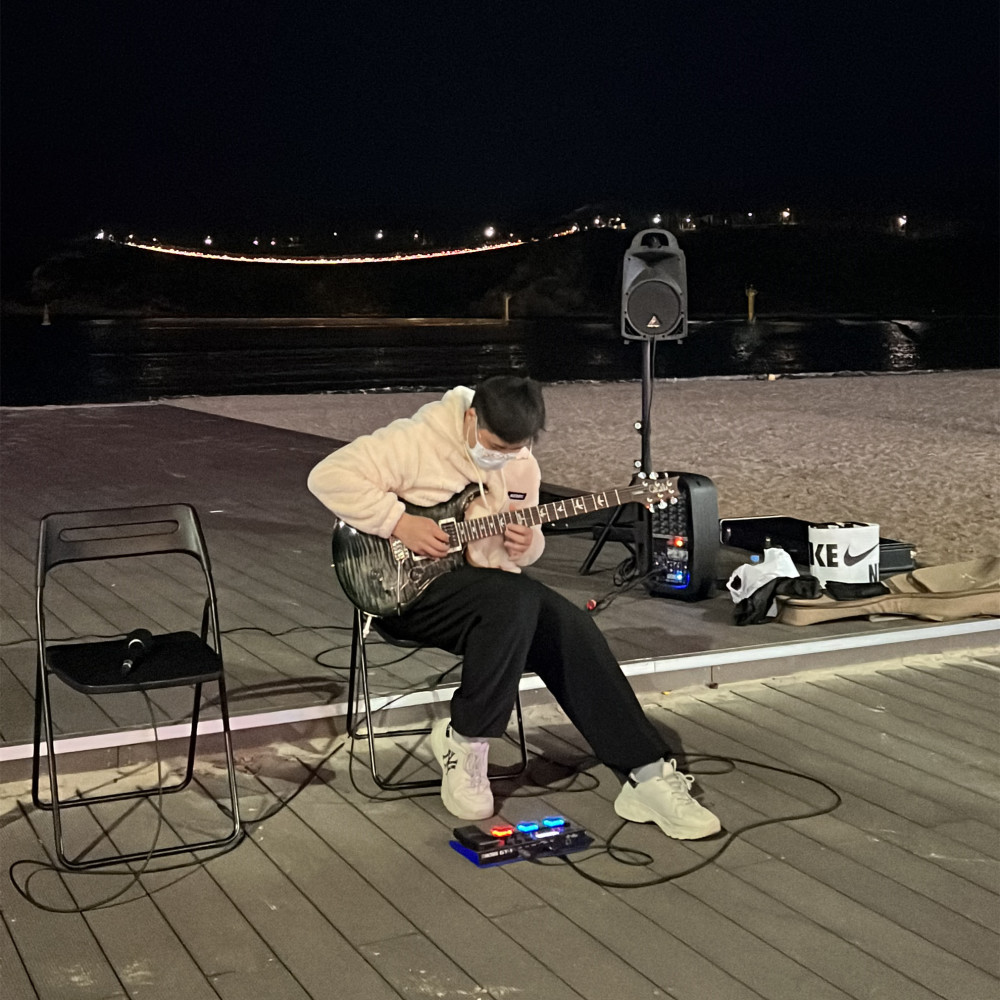 김동윤