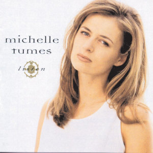 ดาวน์โหลดและฟังเพลง Feel พร้อมเนื้อเพลงจาก Michelle Tumes