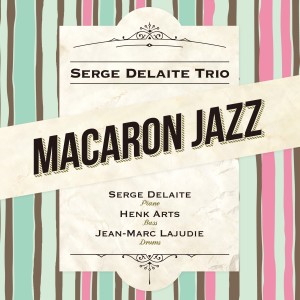 收聽Serge Delaite Trio的Never Let Me Go歌詞歌曲