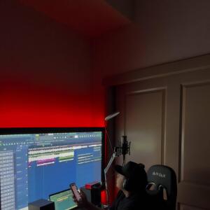 default playlist img