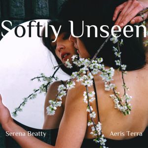 收聽Serena Beatty的Petal’s Whisper歌詞歌曲