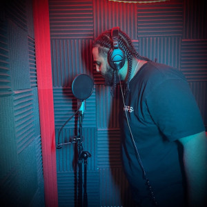 Listen to Rndm (Freestyle) (Explicit) song with lyrics from 3ri G