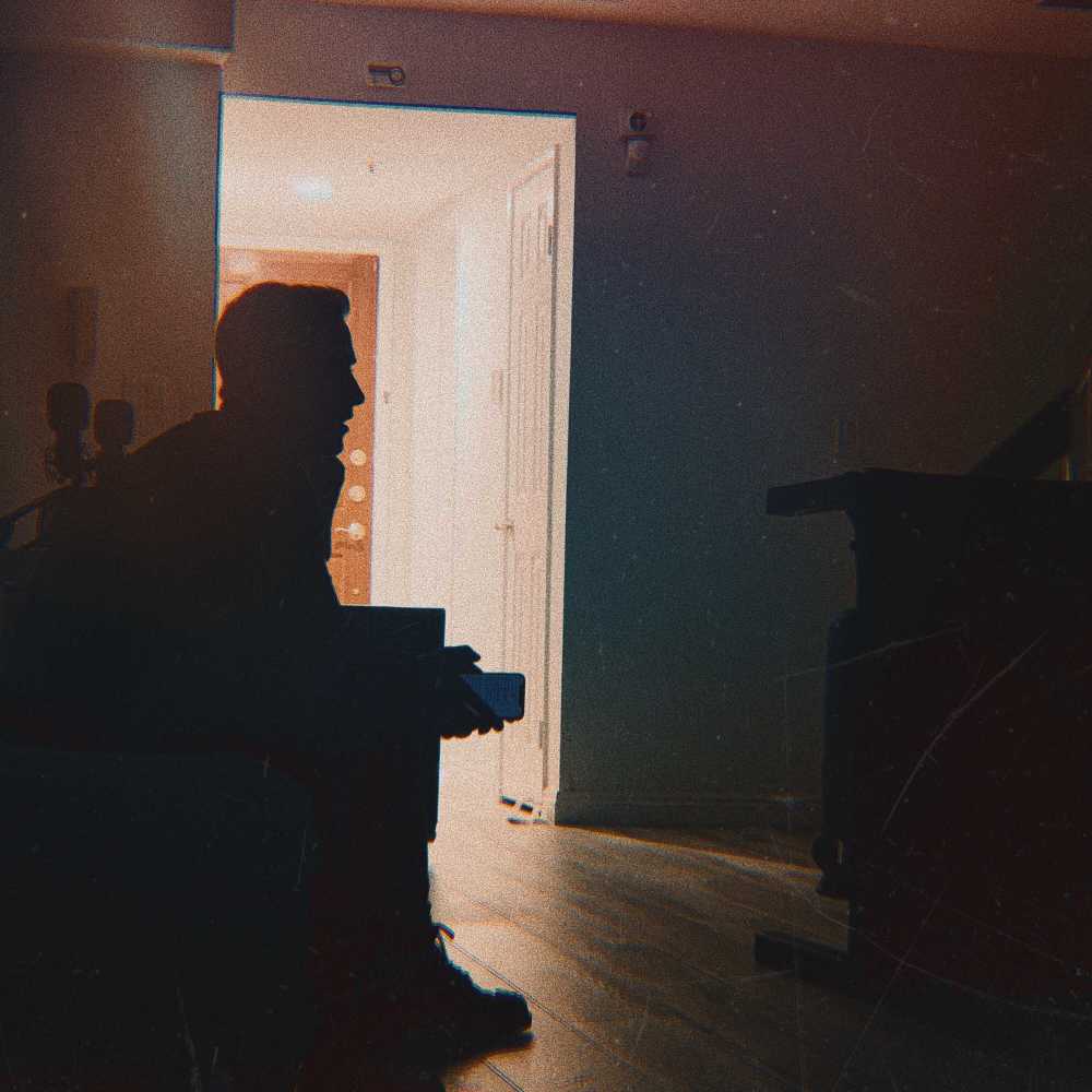 4:23AM  freestyle (Explicit)