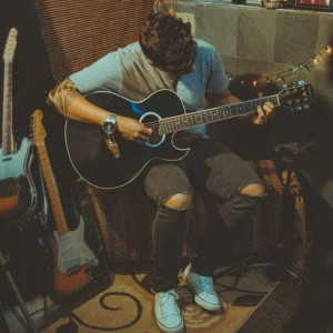 default playlist img