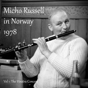 收聽Micho Russell的The Mountain Lark (Live)歌詞歌曲