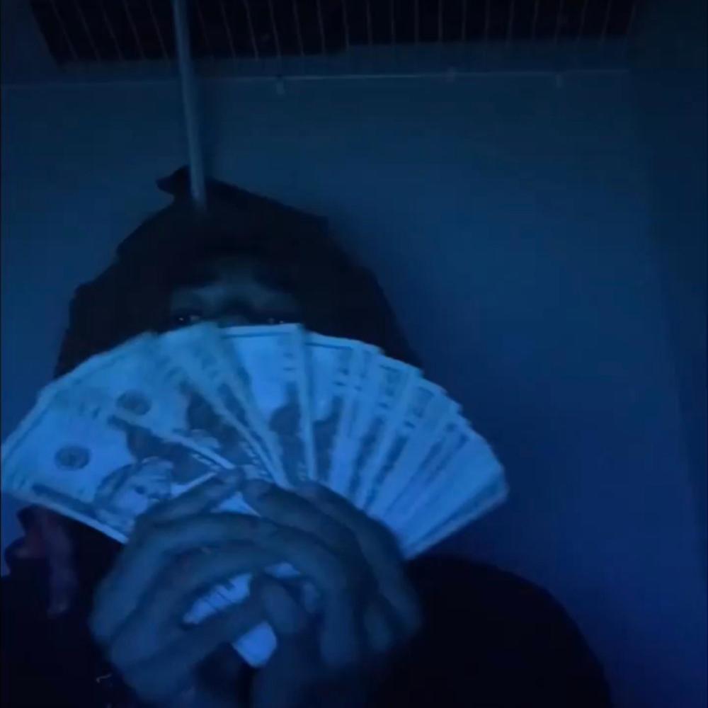 Smoke (Explicit)