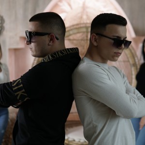 Listen to Felpezsdül a véred song with lyrics from BOTTKA