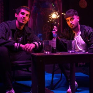 default playlist img